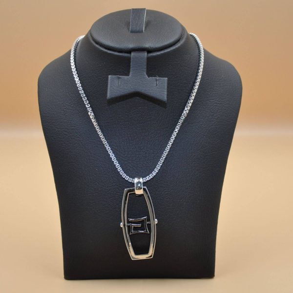Echo Frame Necklace - Image 2