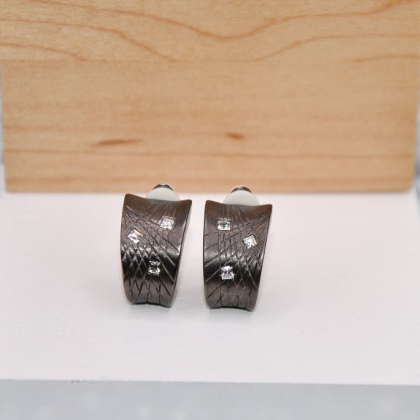 Shadow Etch Hoops Earrings - Image 3