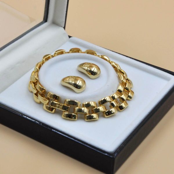 Givenchy Maillon Chain Bracelet and Earrings - Set - Image 4